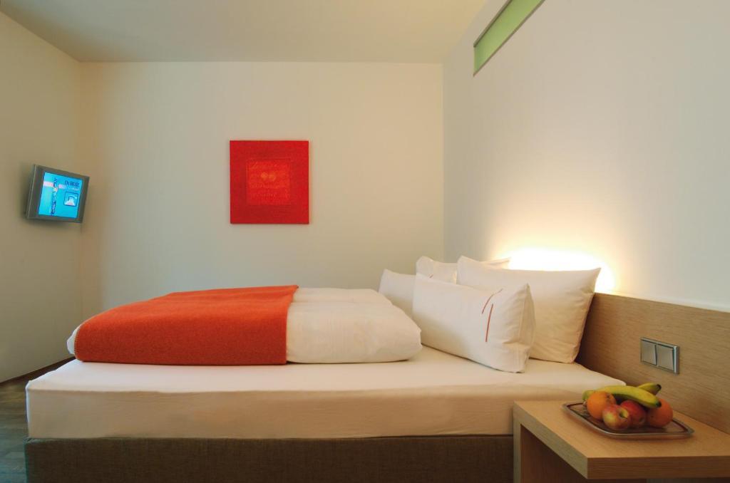 Double Room,28182149:JPEG